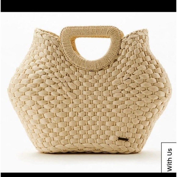 Billabong Handbags - Billabong Straw Seaside Handle Bag NWT
